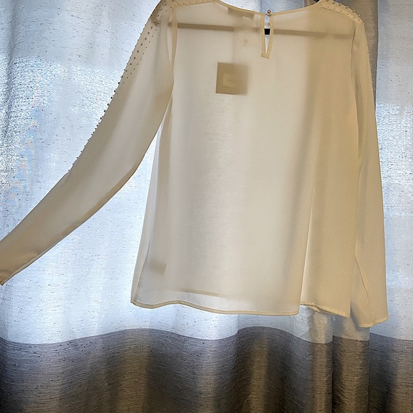 SOLD Carrè noir S white sheer blouse - Picture 2 of 6